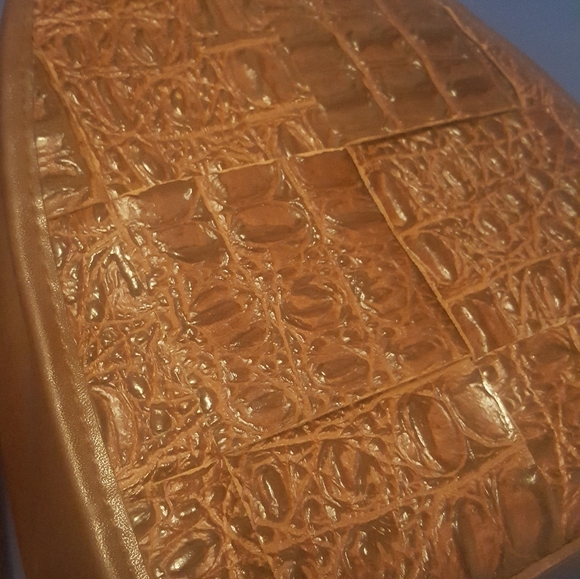 Unique Faux Alligator Bag - Picture 2 of 6